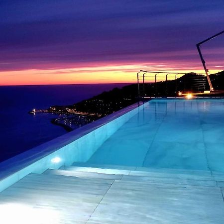 Villa Sabrina Riviera Dei Fiori A Picco Sul Mare Con Piscina Privata ,Wellness & Spa インペリア エクステリア 写真