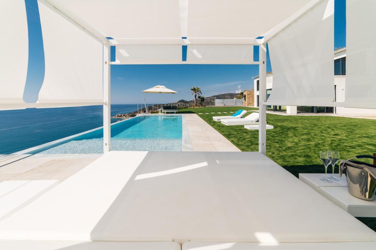 Villa Sabrina Riviera Dei Fiori A Picco Sul Mare Con Piscina Privata ,Wellness & Spa インペリア エクステリア 写真