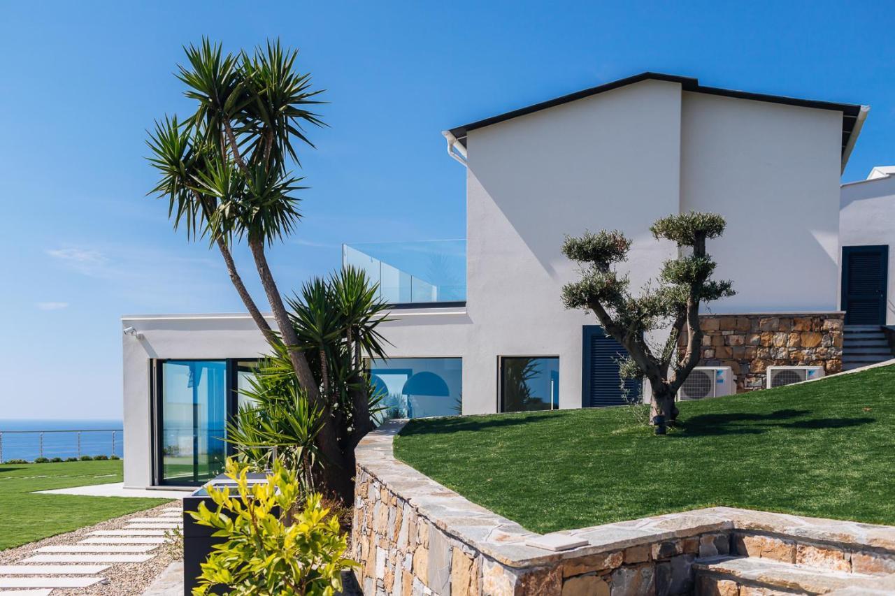 Villa Sabrina Riviera Dei Fiori A Picco Sul Mare Con Piscina Privata ,Wellness & Spa インペリア エクステリア 写真